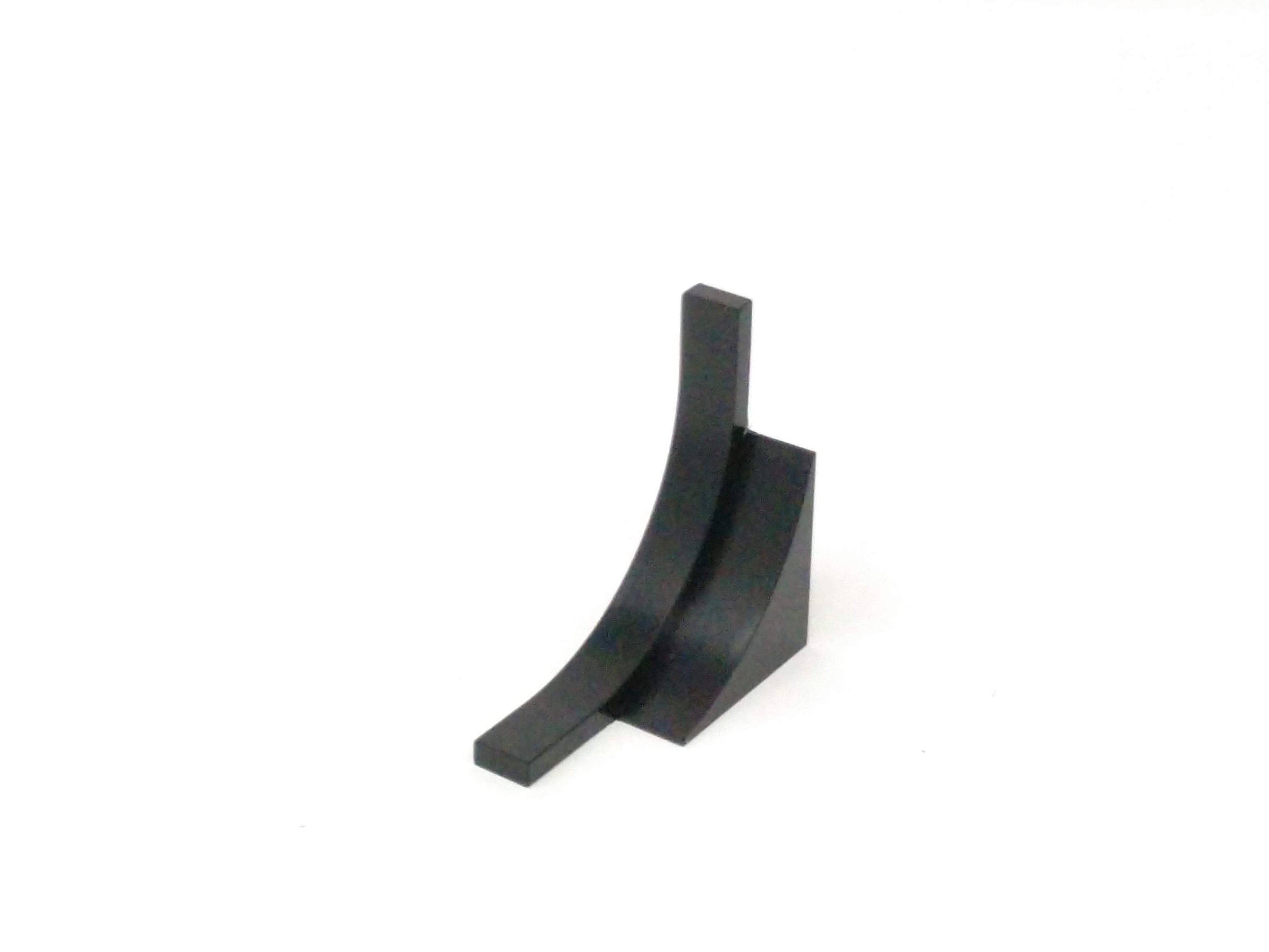 REAR WINDOW CORNER SUPPORT